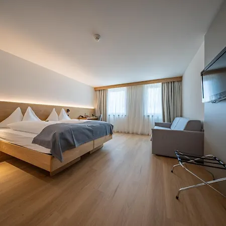 Hotel Piz