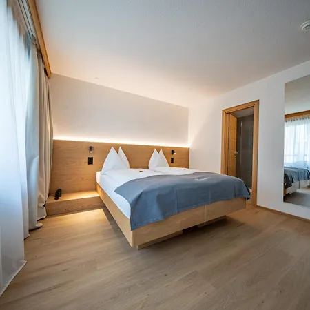 Piz Hotel