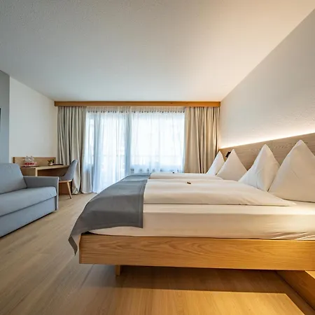 Hotel Piz