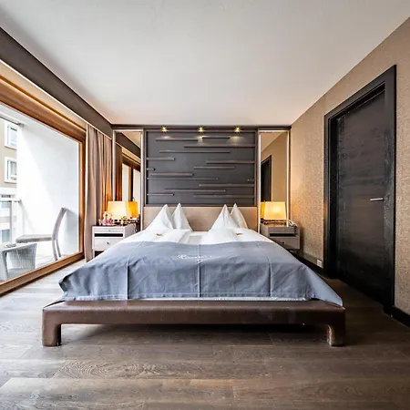 Piz Hotel