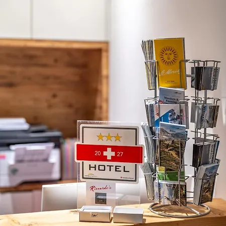 Piz Hotel 3*