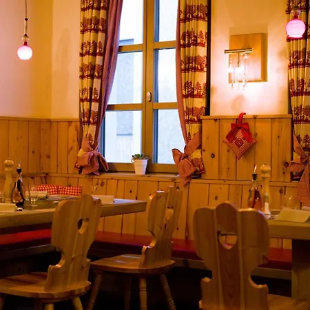 Hotel Piz