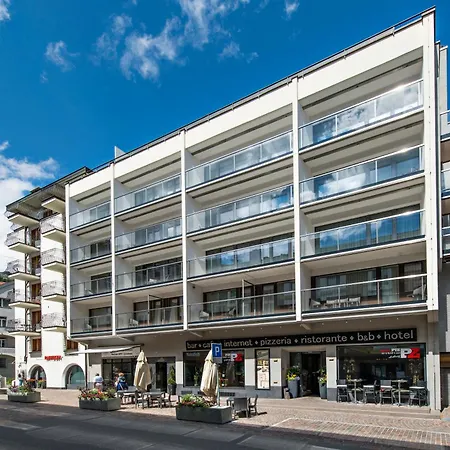 Hotel Piz